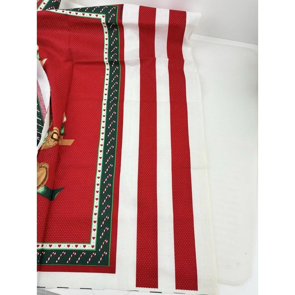 Apron Wamsutta Hallmark Fabric Panel  A Christmas Gathering Cut & Sew Pattern
